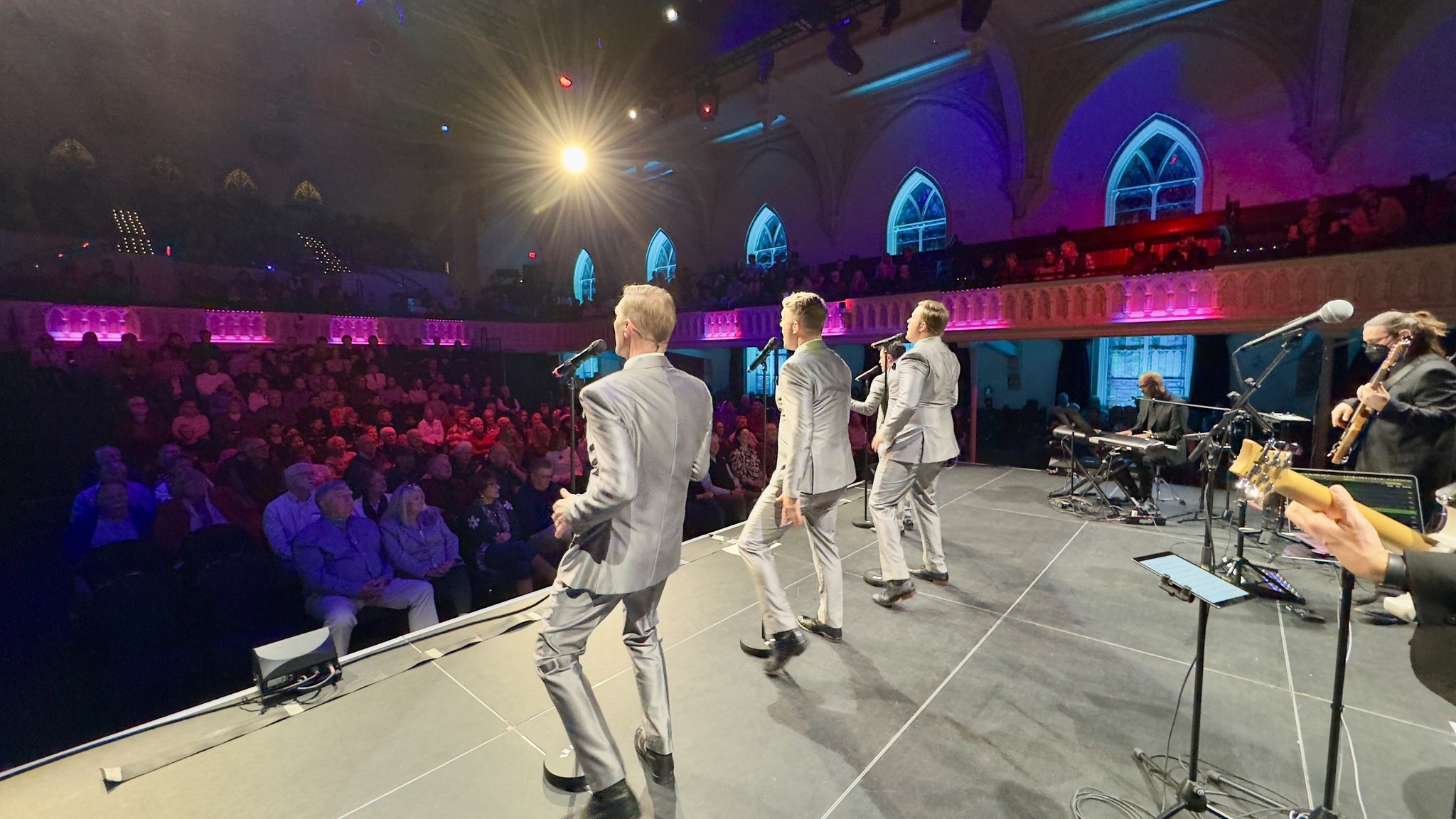 Under The Streetlamp